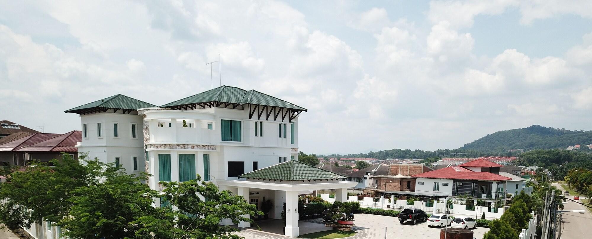 Casa Bianca Hotel Kluang Exterior photo