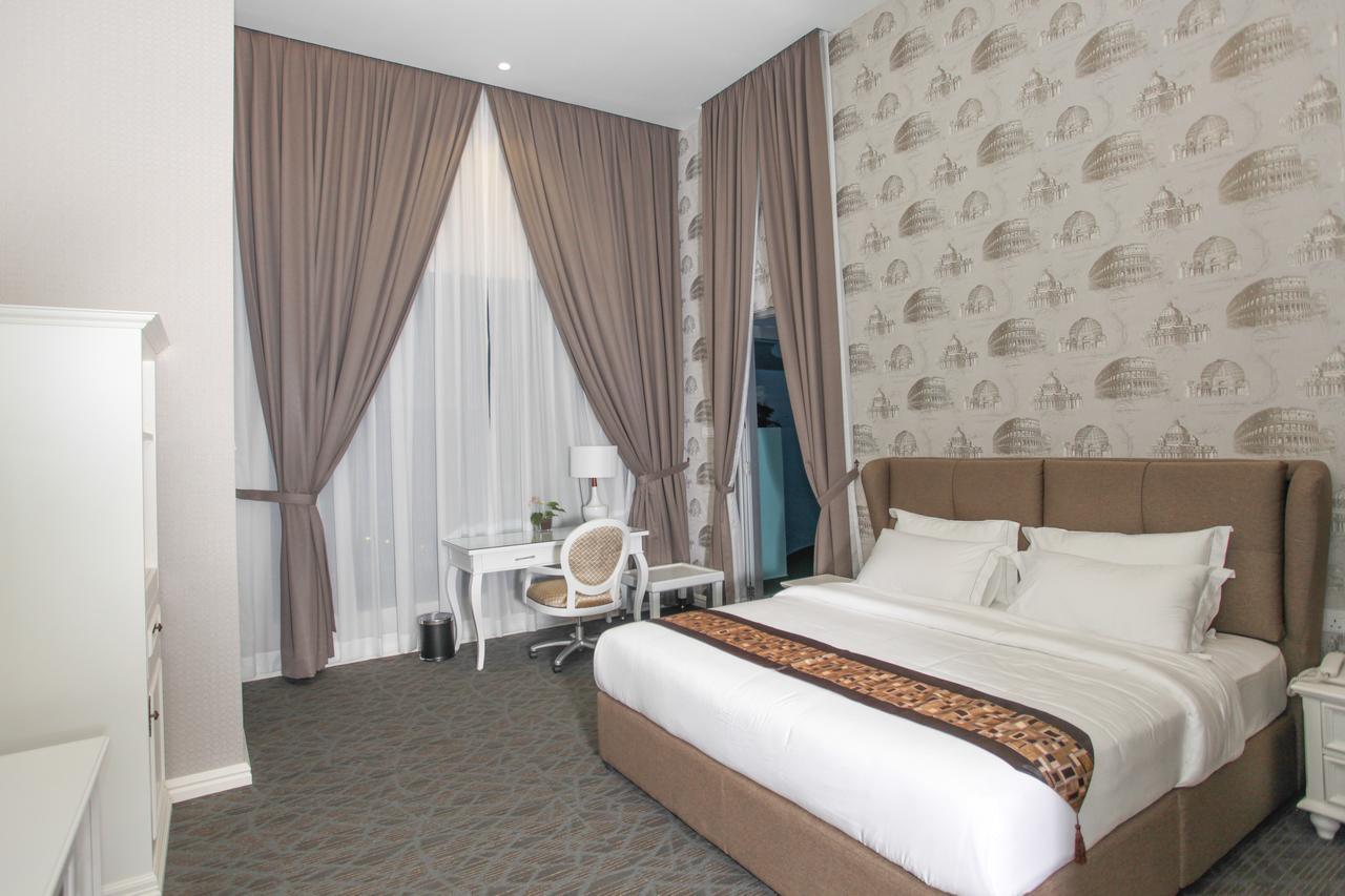 Casa Bianca Hotel Kluang Exterior photo