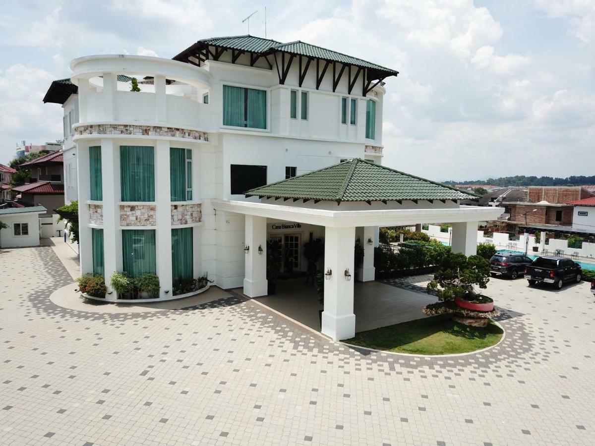 Casa Bianca Hotel Kluang Exterior photo