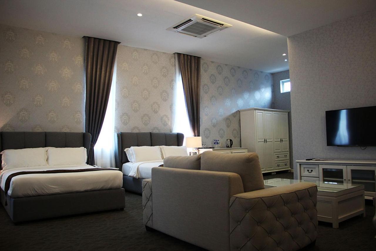 Casa Bianca Hotel Kluang Exterior photo